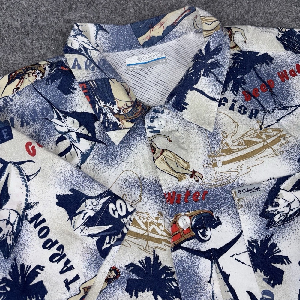Columbia PFG Fishing Shirt Mens Small All Over Print Tuna Swordfish Florida Fish